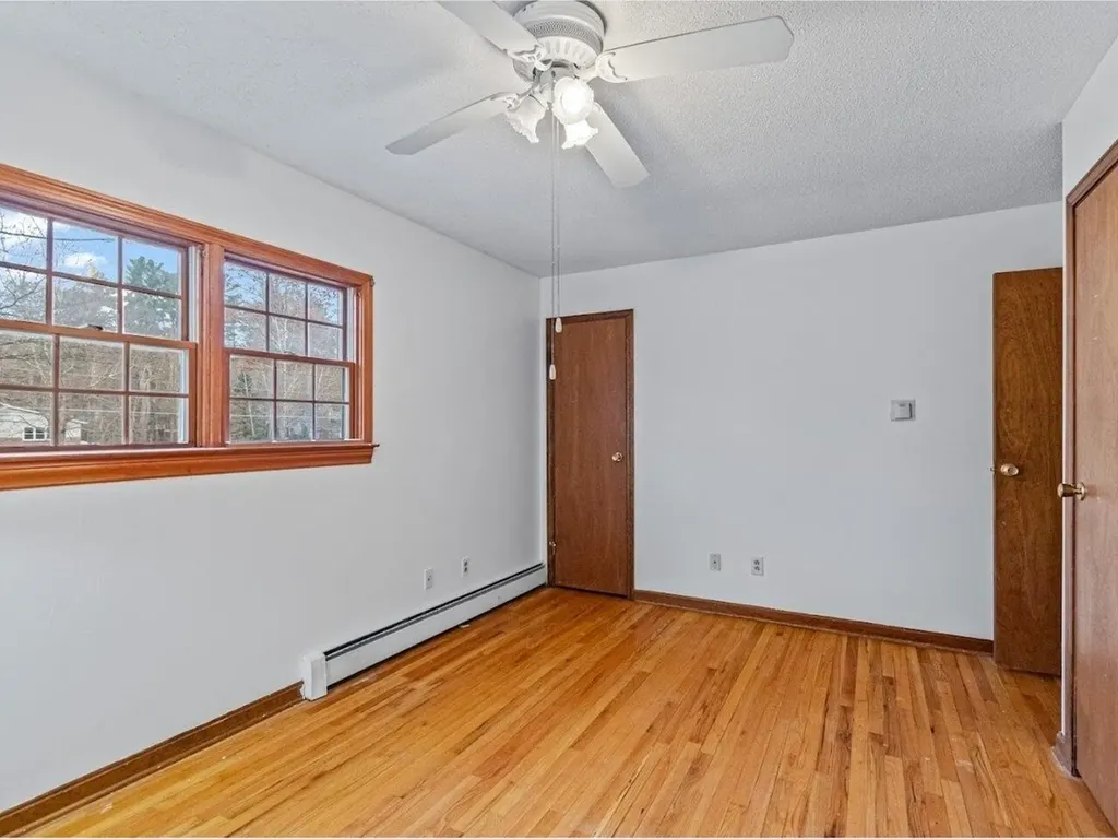 55 Greenbriar Drive Essex VT 05452