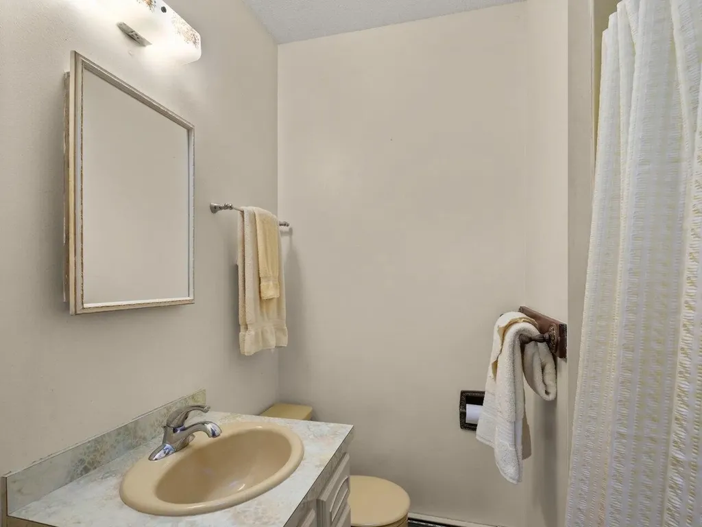 55 Greenbriar Drive Essex VT 05452