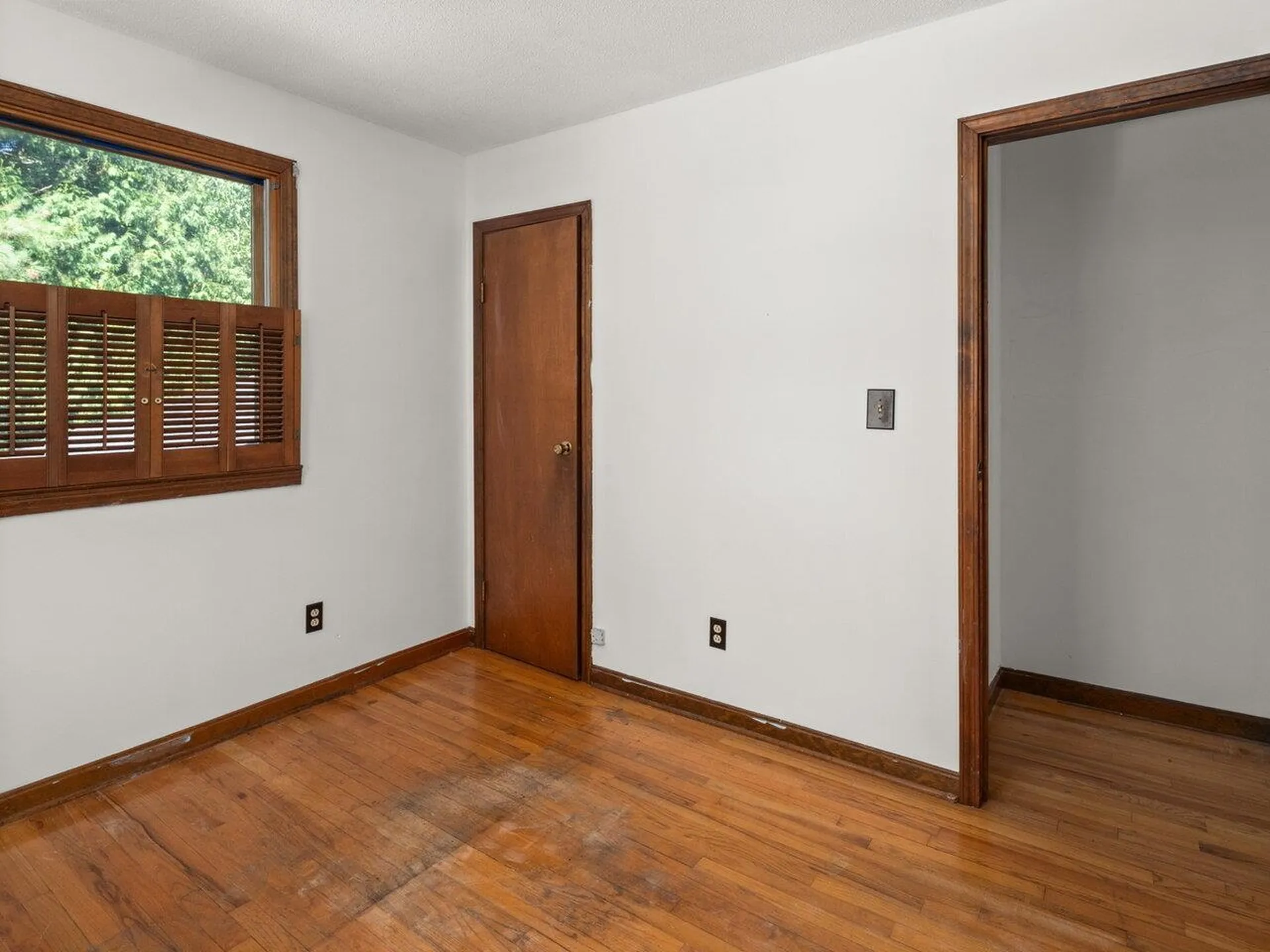 55 Greenbriar Drive Essex VT 05452