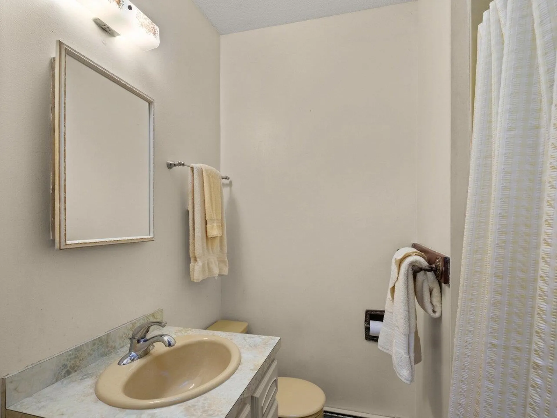 55 Greenbriar Drive Essex VT 05452