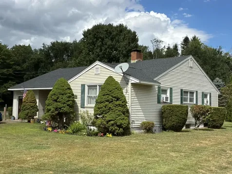 43 Old Stage Road Hinsdale NH 03451