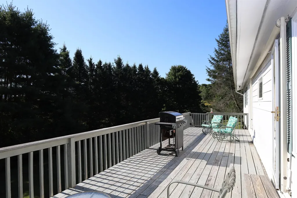 91 Vail Circle Lyndon VT 05851