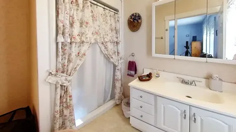 91 Vail Circle Lyndon VT 05851