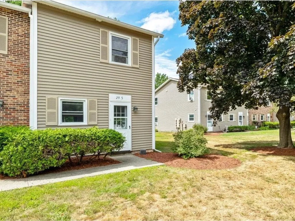 29 Red Pines Lane Colchester VT 05446