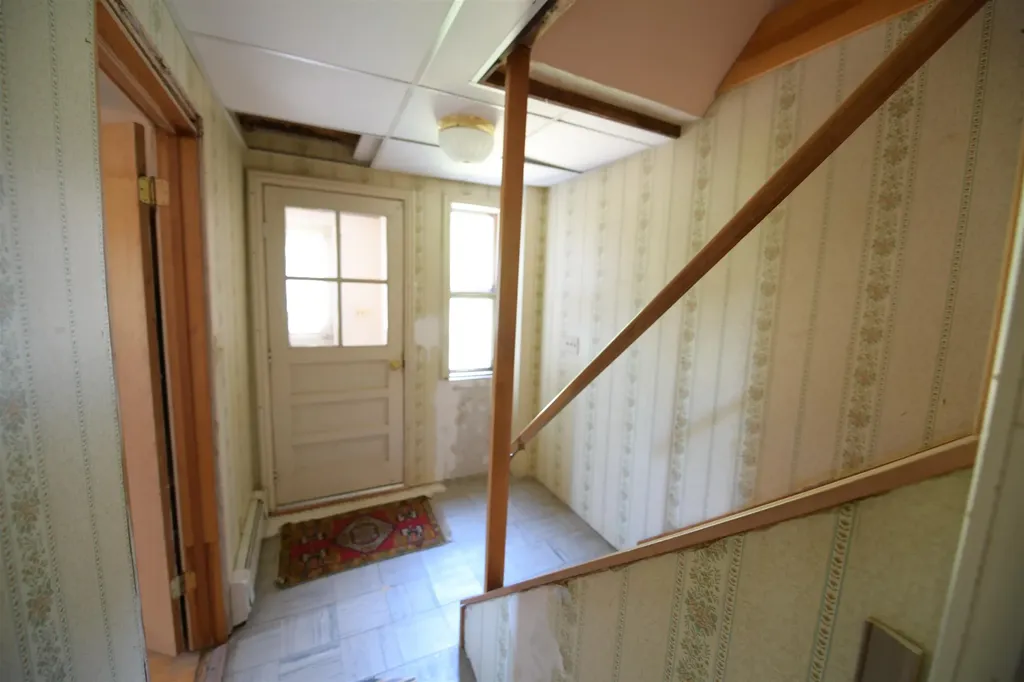 12 Woodridge Road Colchester VT 05446