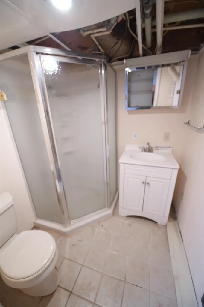 12 Woodridge Road Colchester VT 05446