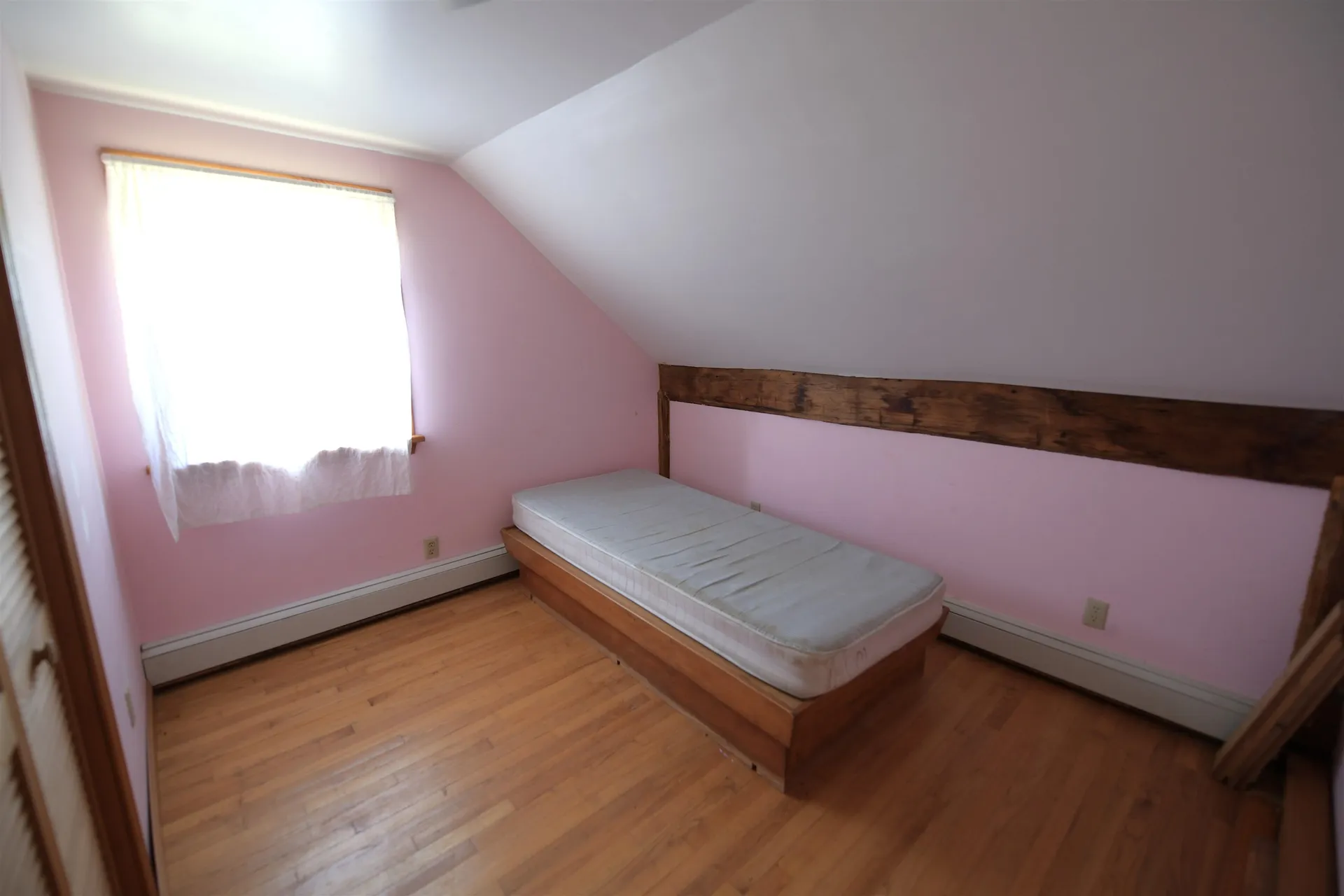 12 Woodridge Road Colchester VT 05446