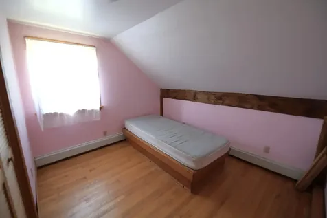 12 Woodridge Road Colchester VT 05446