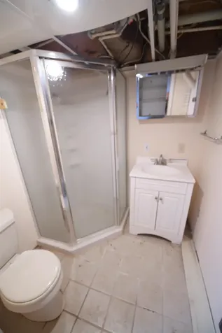 12 Woodridge Road Colchester VT 05446