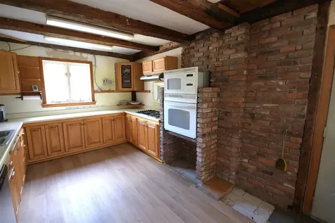 12 Woodridge Road Colchester VT 05446