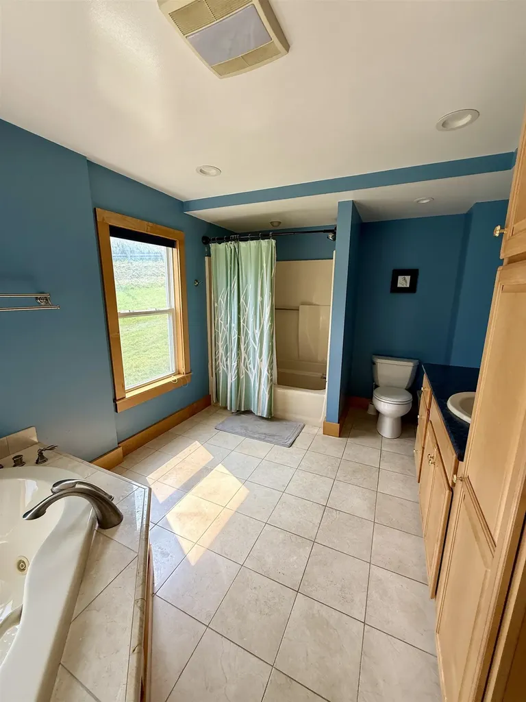 3 Howe Lane Tunbridge VT 05077