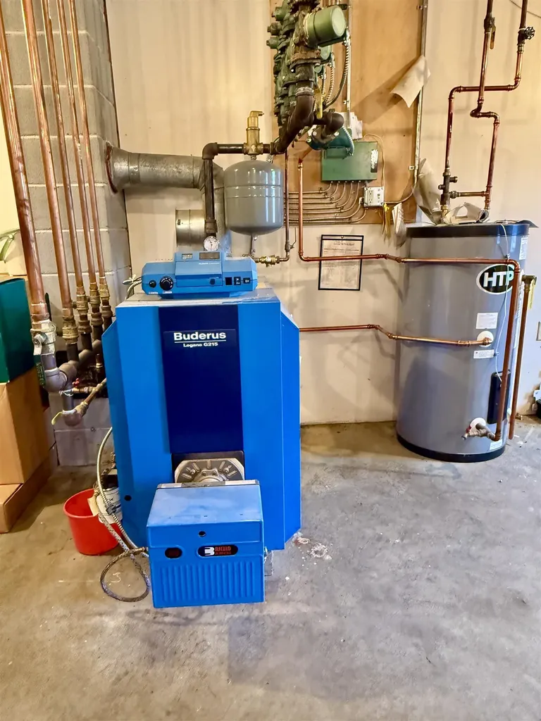 3 Howe Lane Tunbridge VT 05077