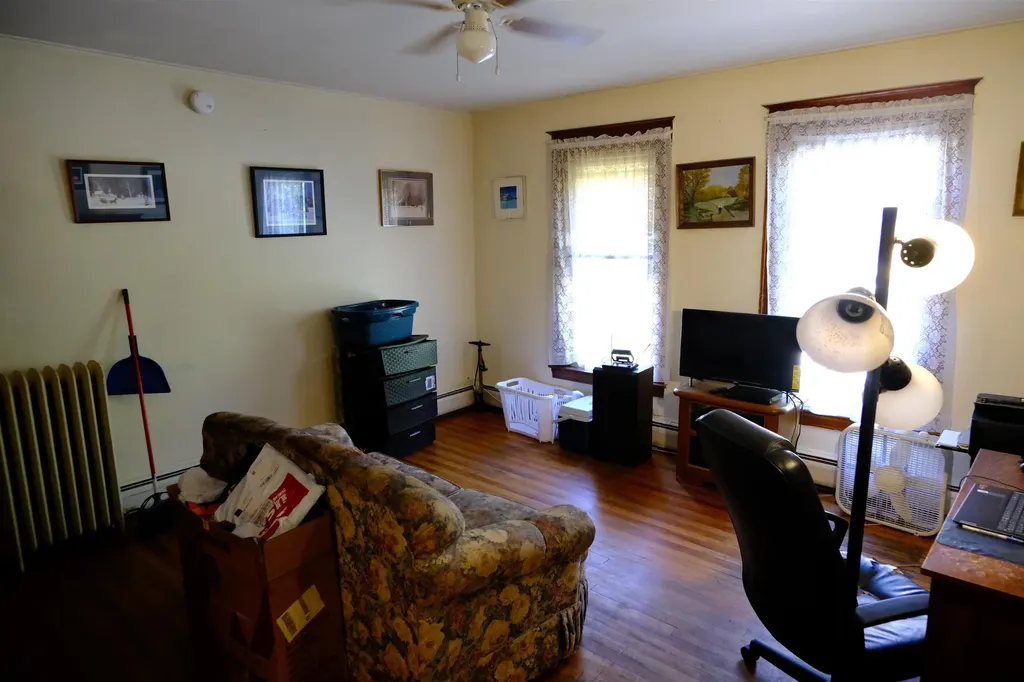 122 North Avenue St. Johnsbury VT 05819