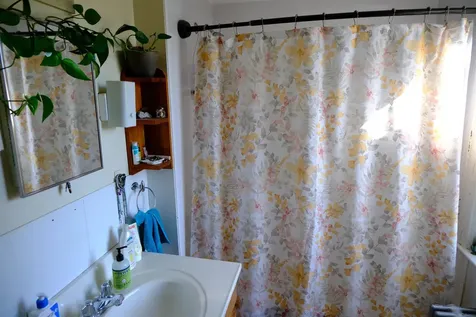 122 North Avenue St. Johnsbury VT 05819