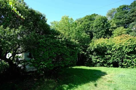 122 North Avenue St. Johnsbury VT 05819