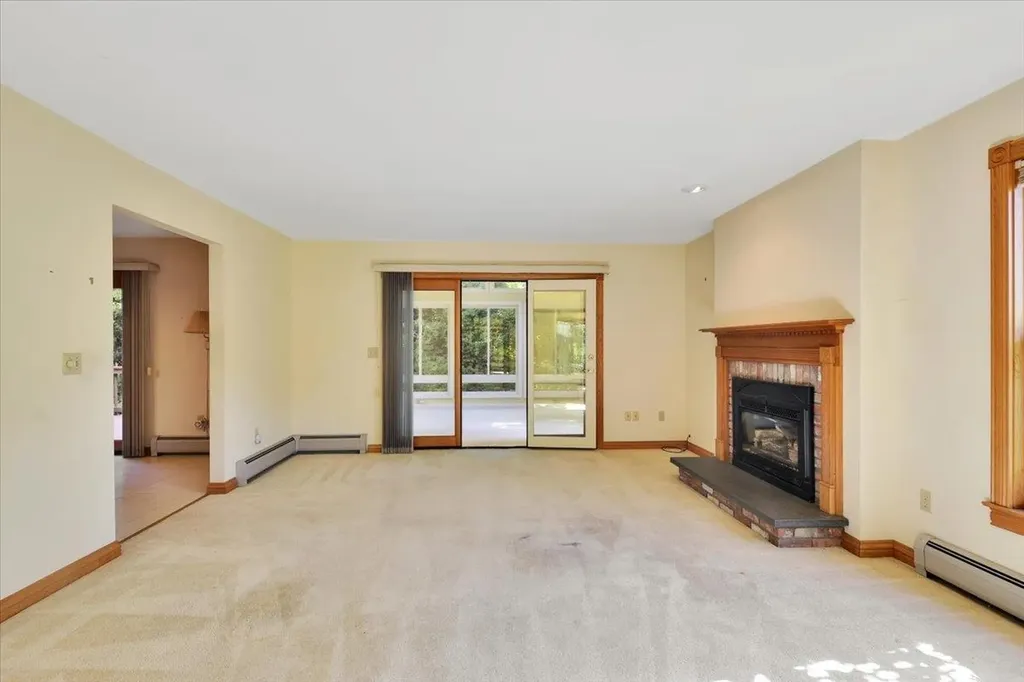 118 Stirling Place Burlington VT 05408