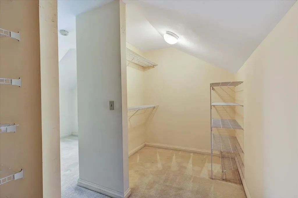 118 Stirling Place Burlington VT 05408