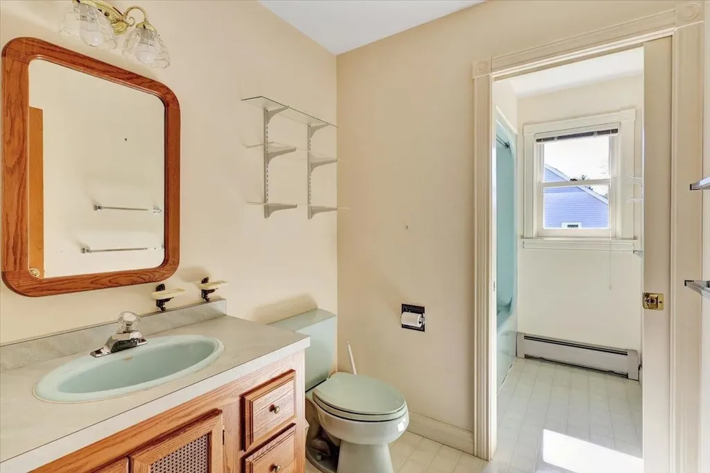 118 Stirling Place Burlington VT 05408