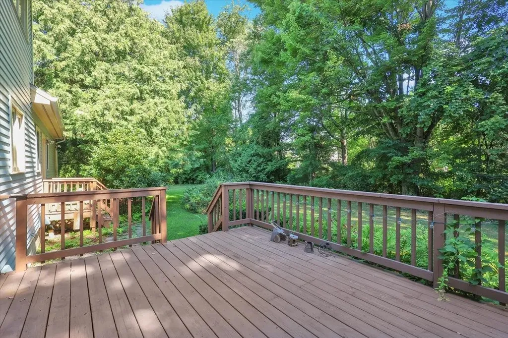 118 Stirling Place Burlington VT 05408