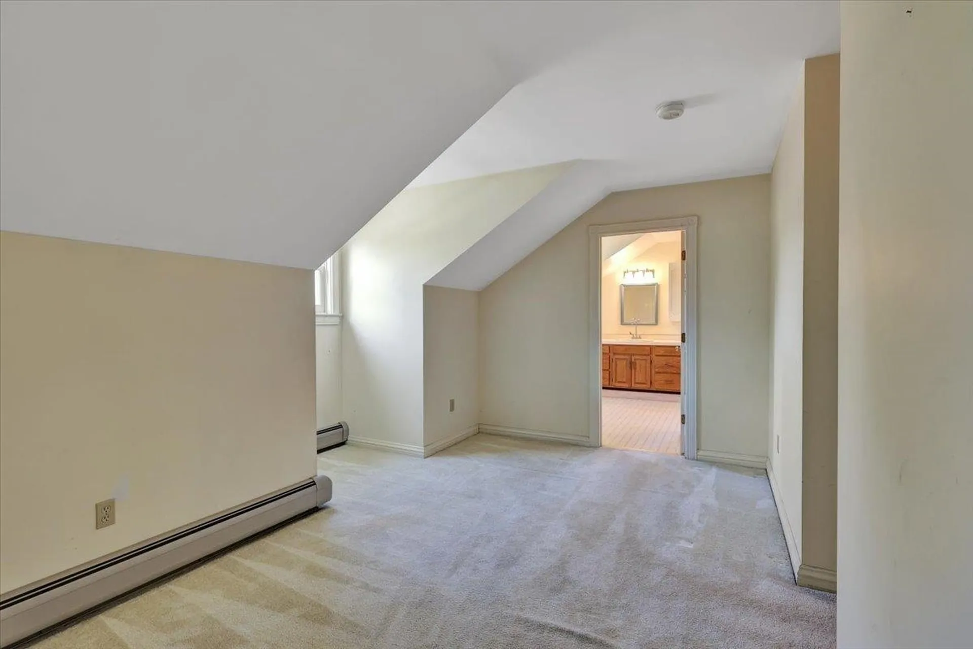 118 Stirling Place Burlington VT 05408