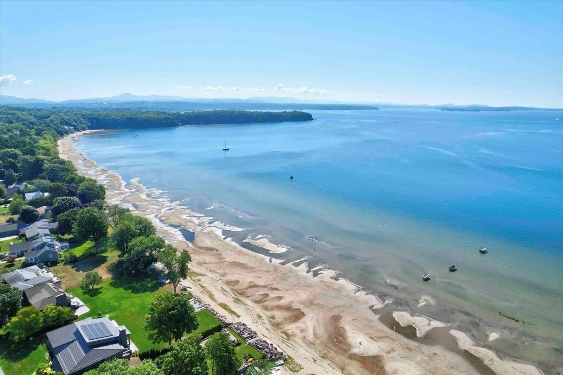 118 Stirling Place Burlington VT 05408