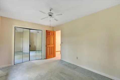 118 Stirling Place Burlington VT 05408