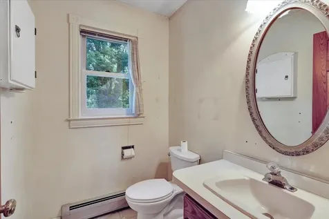 118 Stirling Place Burlington VT 05408