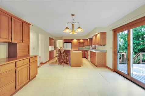 118 Stirling Place Burlington VT 05408