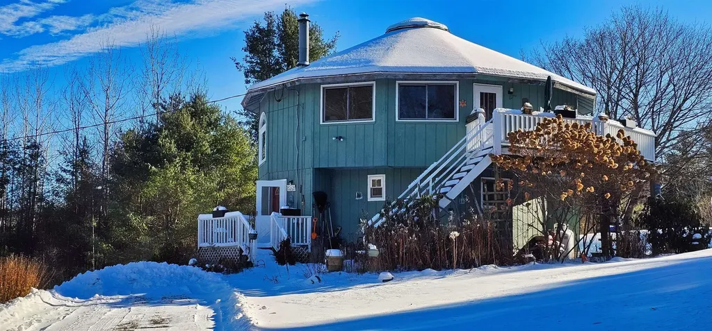 1192 Chapel Hill Road Whitingham VT 05361