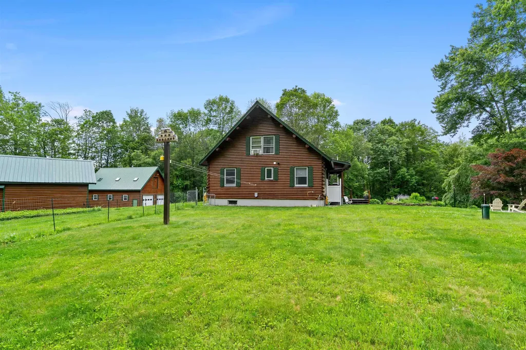 13 Chestnut Hill Road Farmington NH 03835