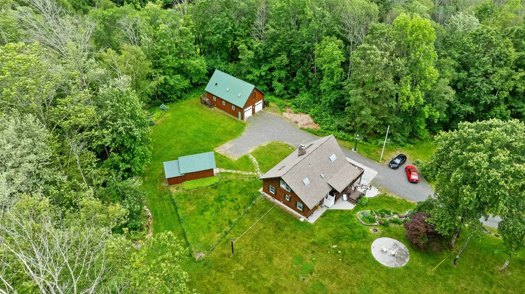 13 Chestnut Hill Road Farmington NH 03835