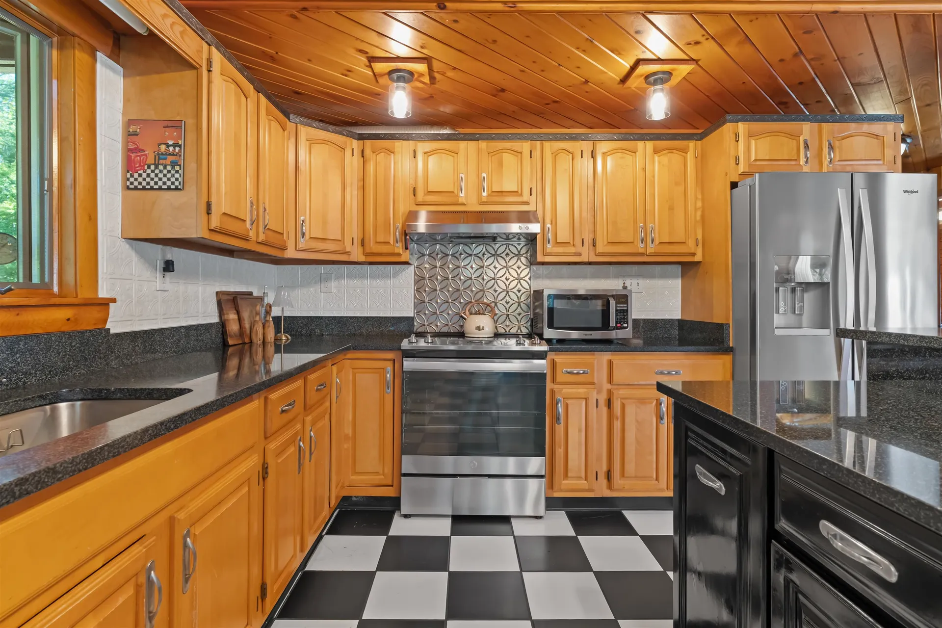 13 Chestnut Hill Road Farmington NH 03835