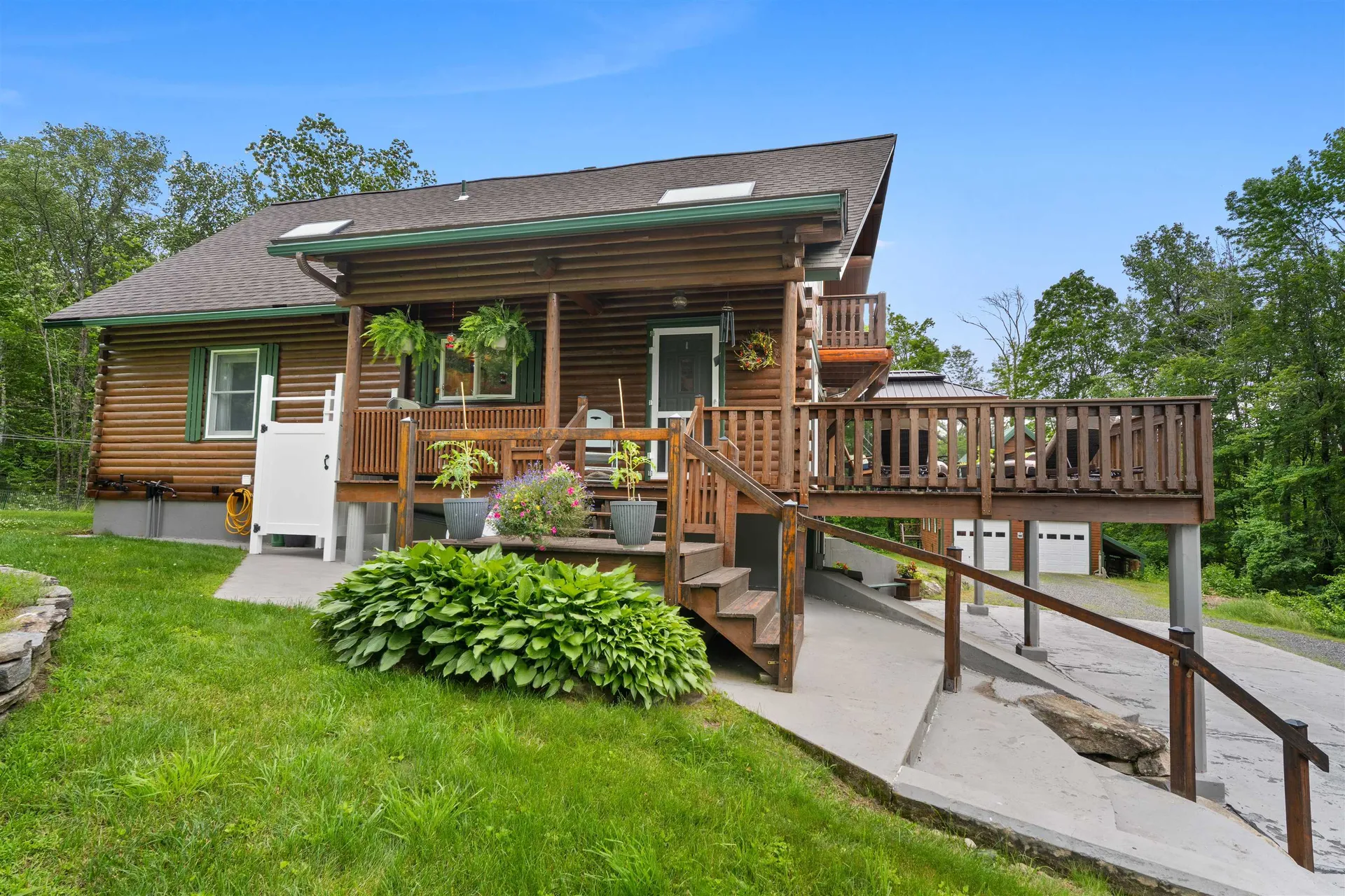13 Chestnut Hill Road Farmington NH 03835