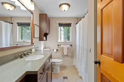 13 Chestnut Hill Road Farmington NH 03835