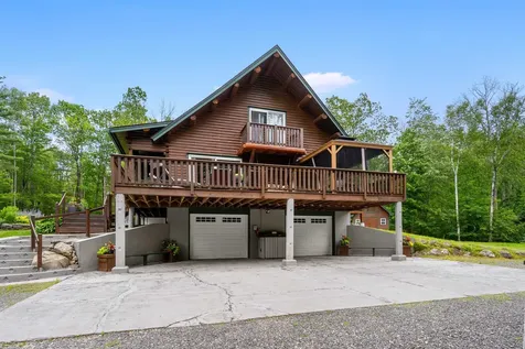 13 Chestnut Hill Road Farmington NH 03835