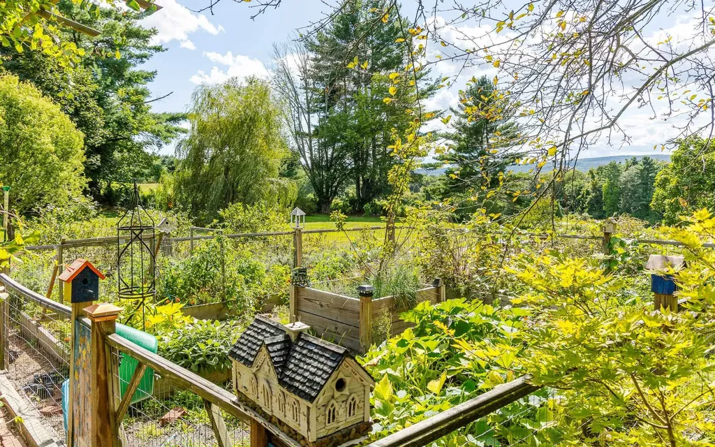 134 Wentworth Road Walpole NH 03608