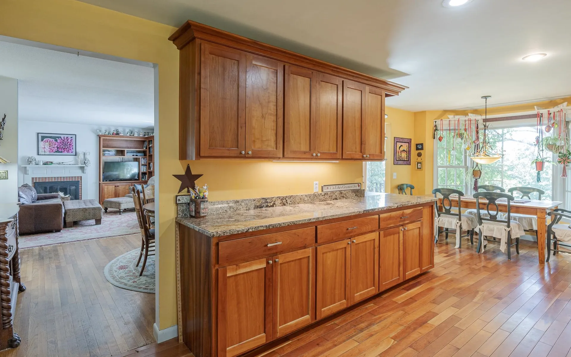 134 Wentworth Road Walpole NH 03608