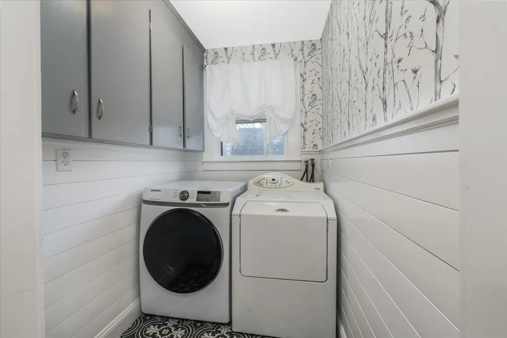 27 Penacook Street Concord NH 03301