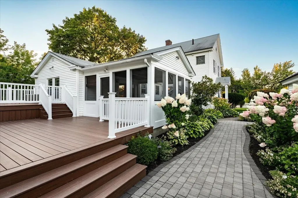 27 Penacook Street Concord NH 03301