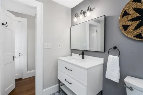 27 Penacook Street Concord NH 03301