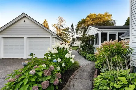 27 Penacook Street Concord NH 03301