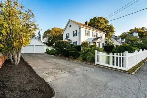 27 Penacook Street Concord NH 03301