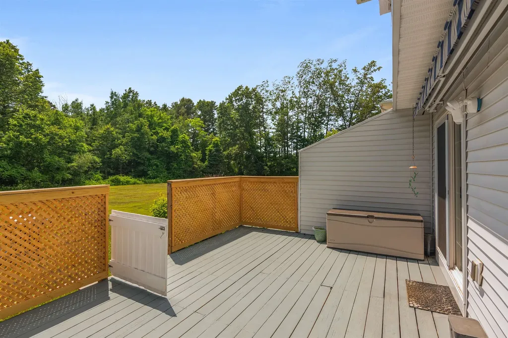 6 Parizo Street Essex VT 05452