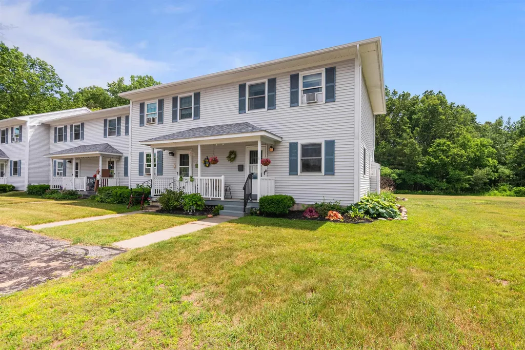 6 Parizo Street Essex VT 05452