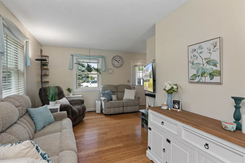 6 Parizo Street Essex VT 05452