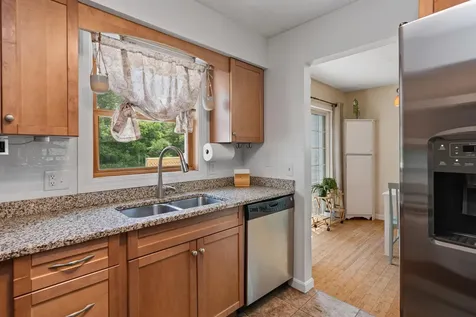 6 Parizo Street Essex VT 05452