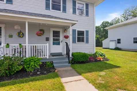 6 Parizo Street Essex VT 05452