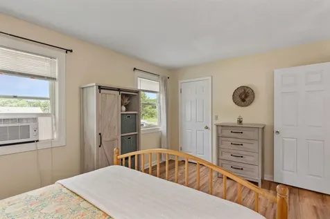 6 Parizo Street Essex VT 05452