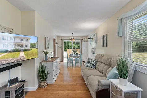 6 Parizo Street Essex VT 05452