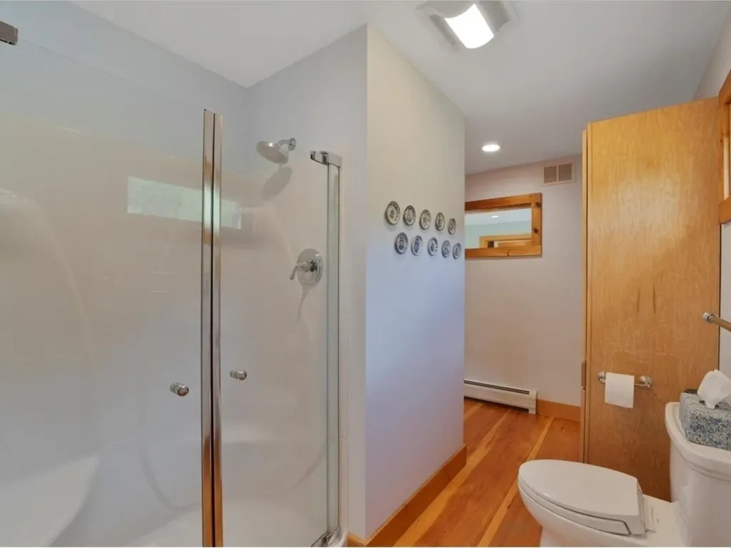 32 Rose Road Fairfax VT 05454